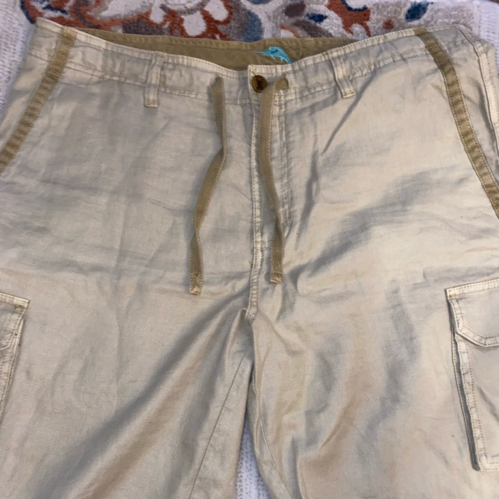 Tommy Bahama cargo shorts